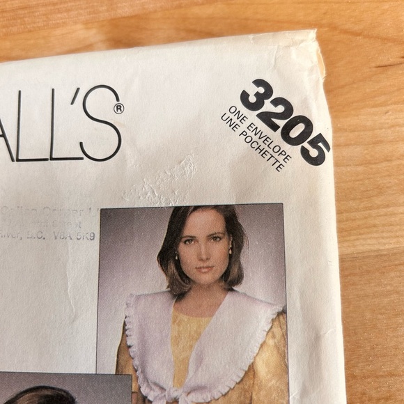 McCall's Pattern 3205- collars and hair bows for women and children . Uncut - Picture 2 of 10